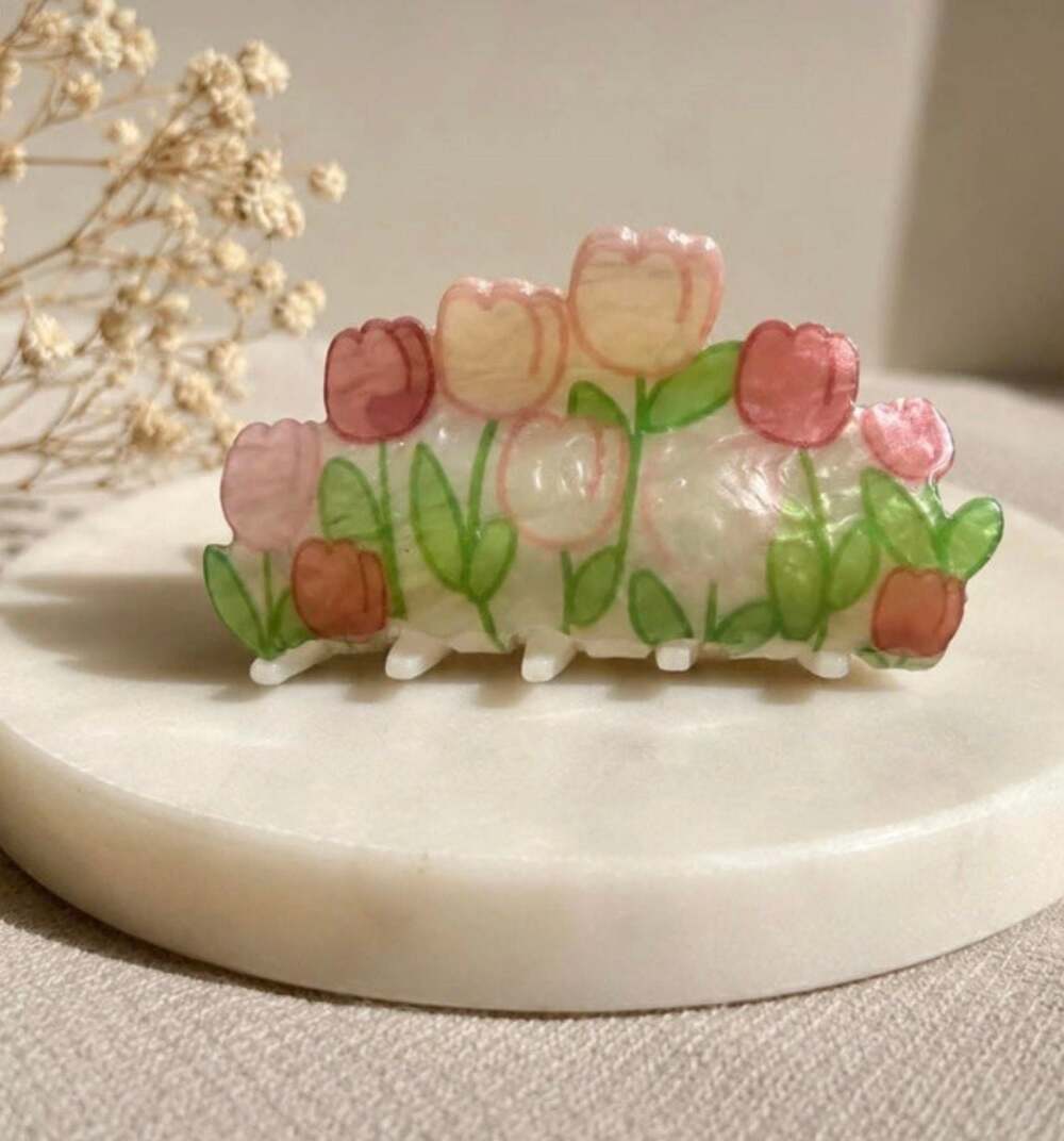 Tulip Acrylic Shark Hair Clip Back Head Claw Clip Hair Accessories